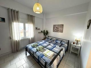 Ioannis Flat - 3