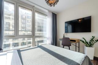 11-120 Hoffman House, Zolotoustivska 34, Kyiv centre, fantastic city view, 15 kW backup power, Petrovdom Apartment - 2