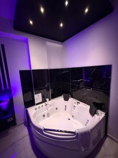 Infinity Suite - 9