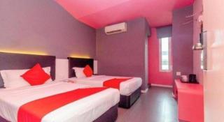 OYO 90849 Hotel Hanarilla - 4