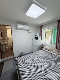 Y's house - 1