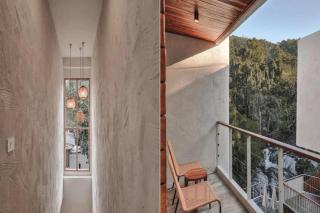 Taryn Tara Cafe and Stay - 6