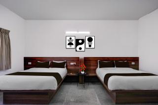 Hotel The Pride - 0