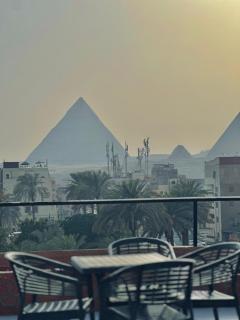 Continental Pyramids INN & Roof Top - 0
