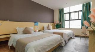 7 Days Inn Guangzhou High-Speed South Railway Station Huijiang Metro Station - 1