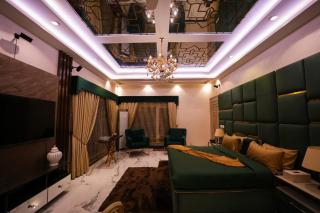The Elysian Villa 1,1BHK, 2Kanal Area - 6