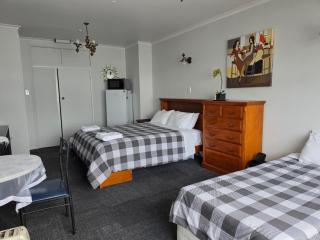 Hotel Motueka - Some weekends may have loud Live Music playing - 8