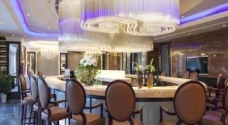 Wuxi Rsun The Lakefart Hotel - 9