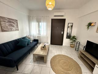 Ioannis Flat - 9