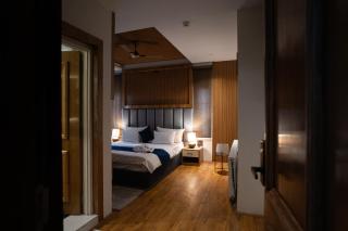 Walnut Village Resort - 0