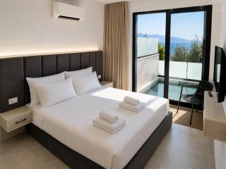 Eagle Stays Sarandë | Private Pool Residence - 8