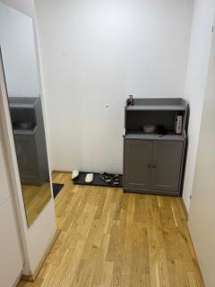 Nima's Modern Apartment - 8