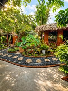 Nhat Linh Homestay Ben Tre - 0