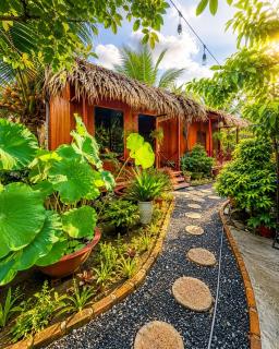 Nhat Linh Homestay Ben Tre - 5