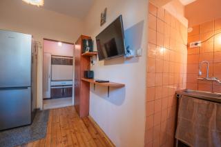 Cozy Top Central 1 Bedroom Apartment - 8