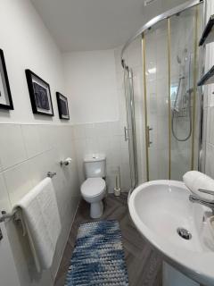 Ivory Apartments - 3