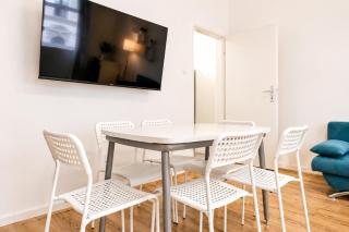 Spacious 2BR Apt with Ideal Location For Long Stay - 6