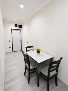 Cozy Apartment on the First Floor - 1