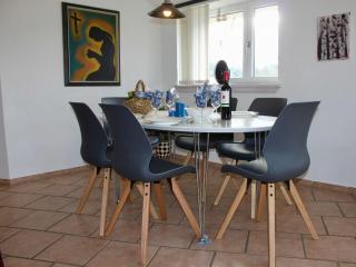 Familienfreundliches-Ferienhaus-mit-Whirlpool-Sauna-und-Ofen - 2