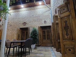 Aslan Boutique Hotel - 1