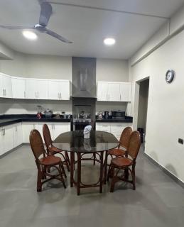 Casa céntrica de 5 habitaciones hasta 13 personas - 8