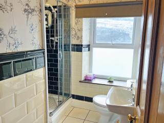 Wenallt Cottage - 1