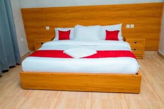 Business Class Hotel - 3