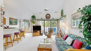 East of the Sun 39866 E Sun Dr 327 - 6