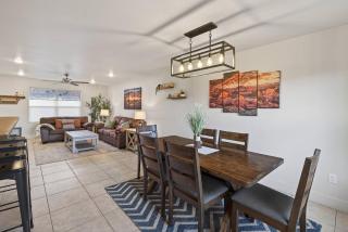 Red Rock Villa with Private Hot Tub and 2 King Suites - 7