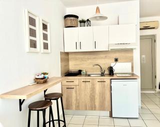 Thalassa Garden Studios - 3