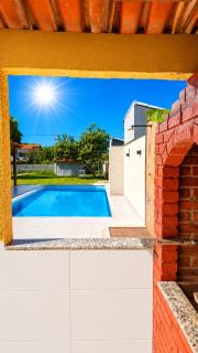 Casarão entre Cabo Frio e Búzios Piscina Privativa Ar condicionado, Sinuca, Totó, Churrasqueira 4 quartos Wi-Fi 500mb - 0