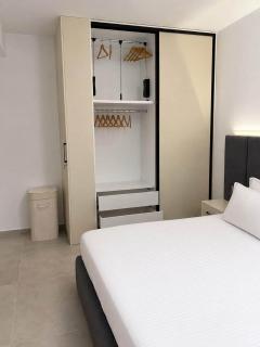 Eagle Stays Sarandë | Private Pool Residence - 1
