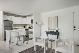 2BR Dual King Suite 5 min to DCA free parking - 4