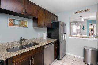 Resort Style Condo in Tierra Verde, St. Petersburg - 3