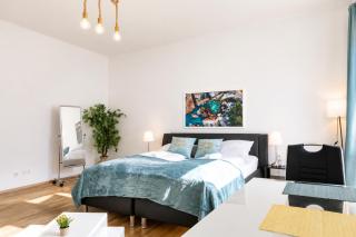 Beautiful 2BR Apartment With WIFI in a Prime Location - Vienna - 1