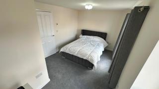 Sheffield Charm - Cozy 2 Bedroom House - 6