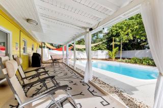 Modern Oasis in Seminole, St. Petersburg FL - 0