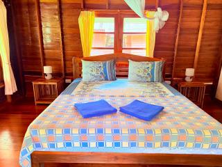Namtok Bungalows - 4
