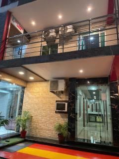 Hotel INN - 3