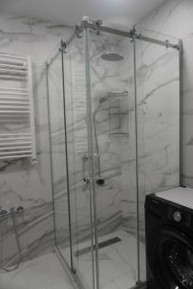 One-Bedroom Apartment 220 with City View - 2