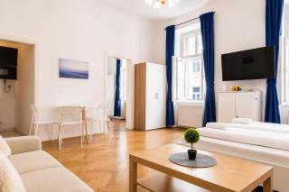 Stylish 2BR, Perfect Location & Well Connected - Vienna - 9