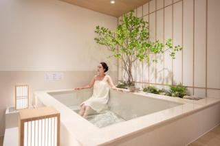 Group rental for 14 people - Cypress sauna & 2 jacuzzis - 3 minutes from Busan Station - 2