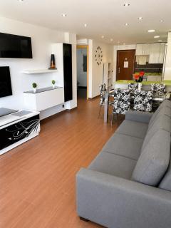 APARTBEACH EUROPEOS JUNTO PLAYA CLIMATIZADO CON GRAN TERRAZA y MUY LUMINOSO - 9