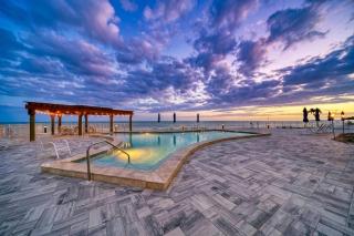 Cozy 1BR condo with a million dollars view - 5