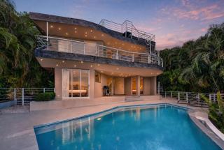 Casa Nalifos Oceanview Villa with infinity Pool - 0