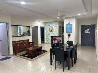 Homestay section 13 shah alam near stadium, msu - 8