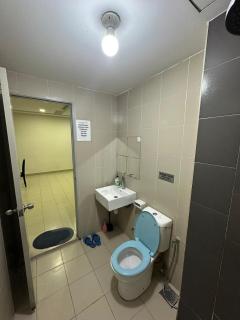 Homestay section 13 shah alam near stadium, msu - 1