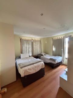 Gran casa con piscina para 12 personas - 3