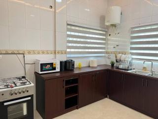 Beautiful Room in Kwabenya - R6 - 9