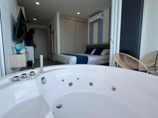 Suite con Jacuzzi y vista al mar piso 14 hermosa vista - 7